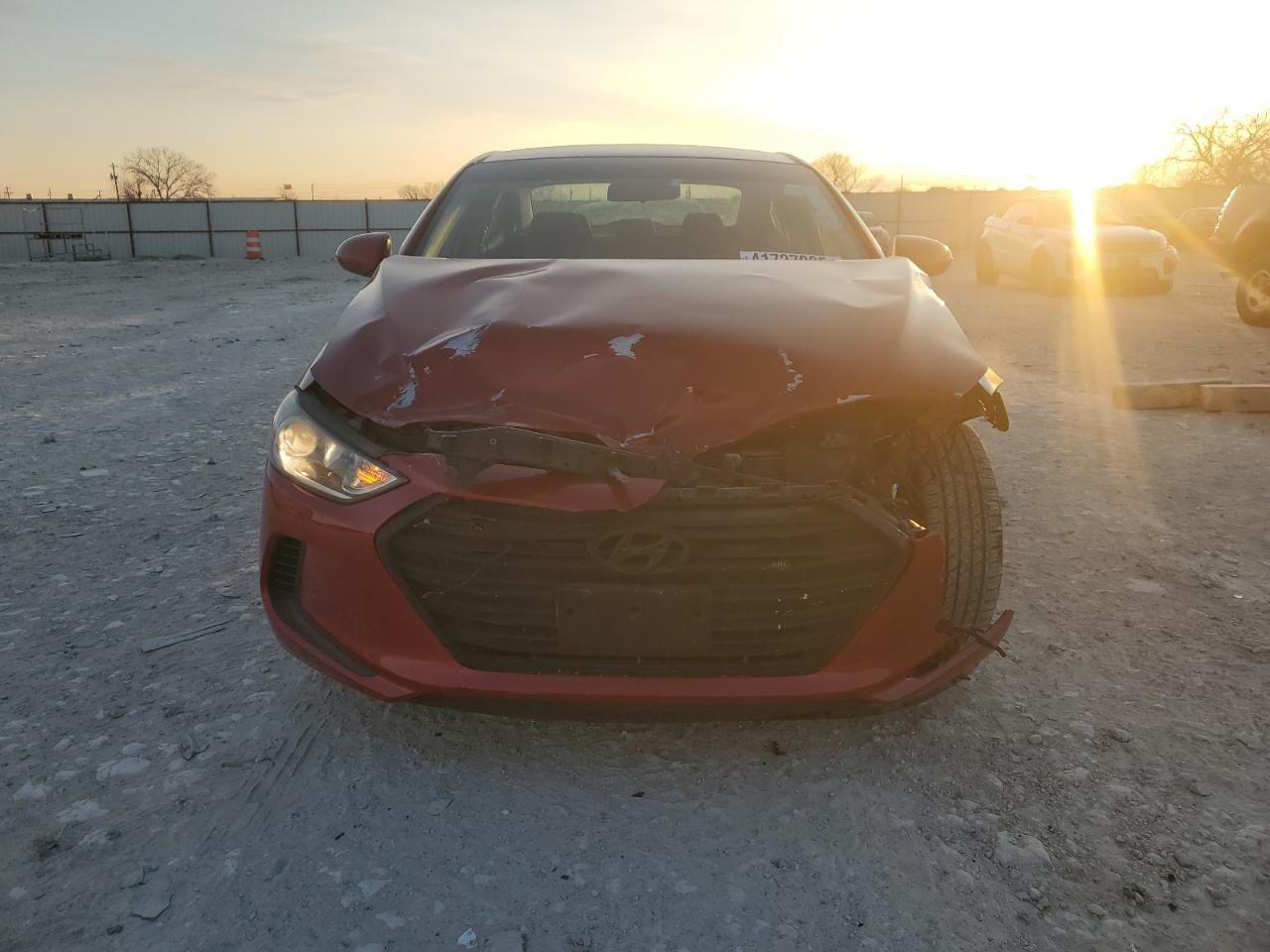 2017 Hyundai Elantra - Image 5