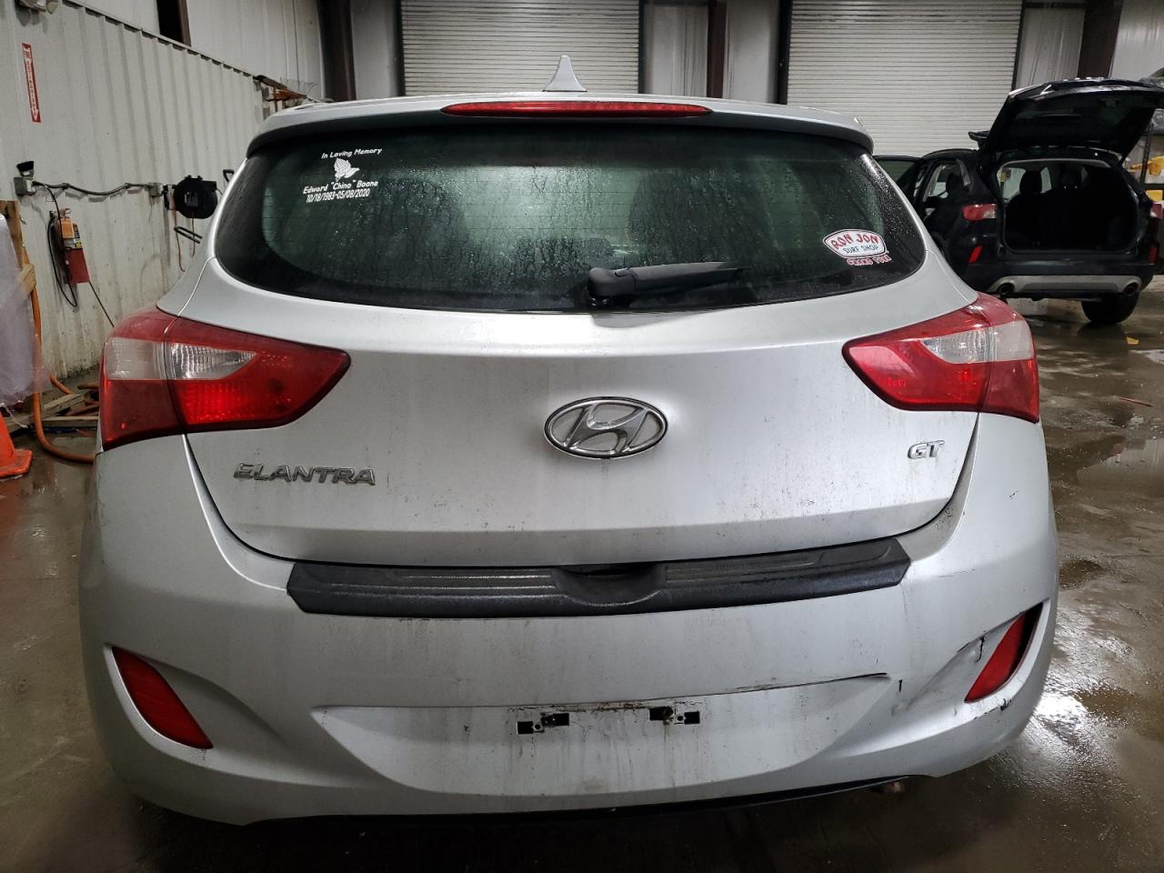 2016 Hyundai Elantra - Image 6