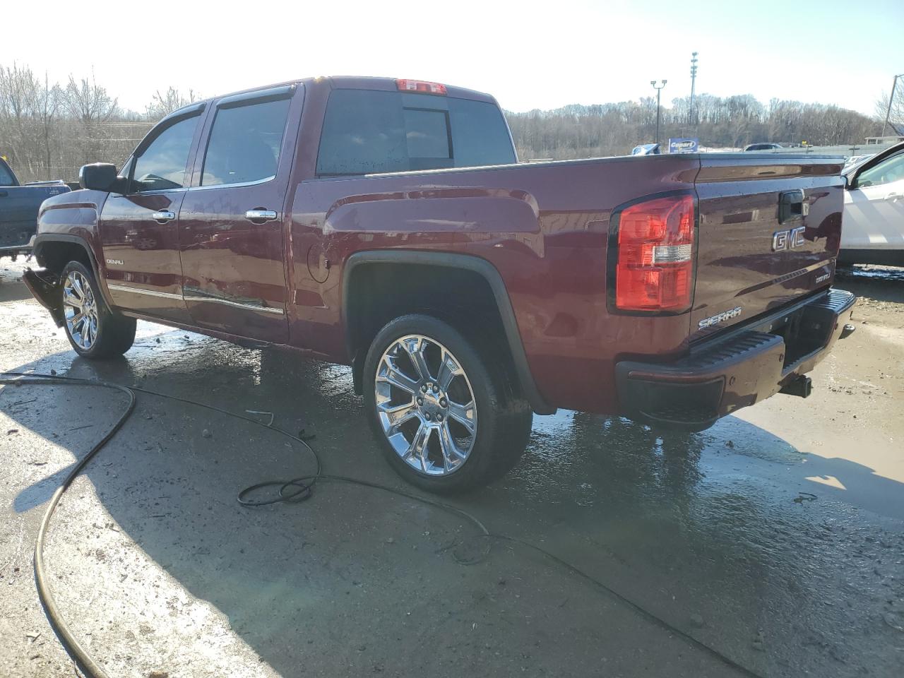 2014 GMC Sierra - Image 2
