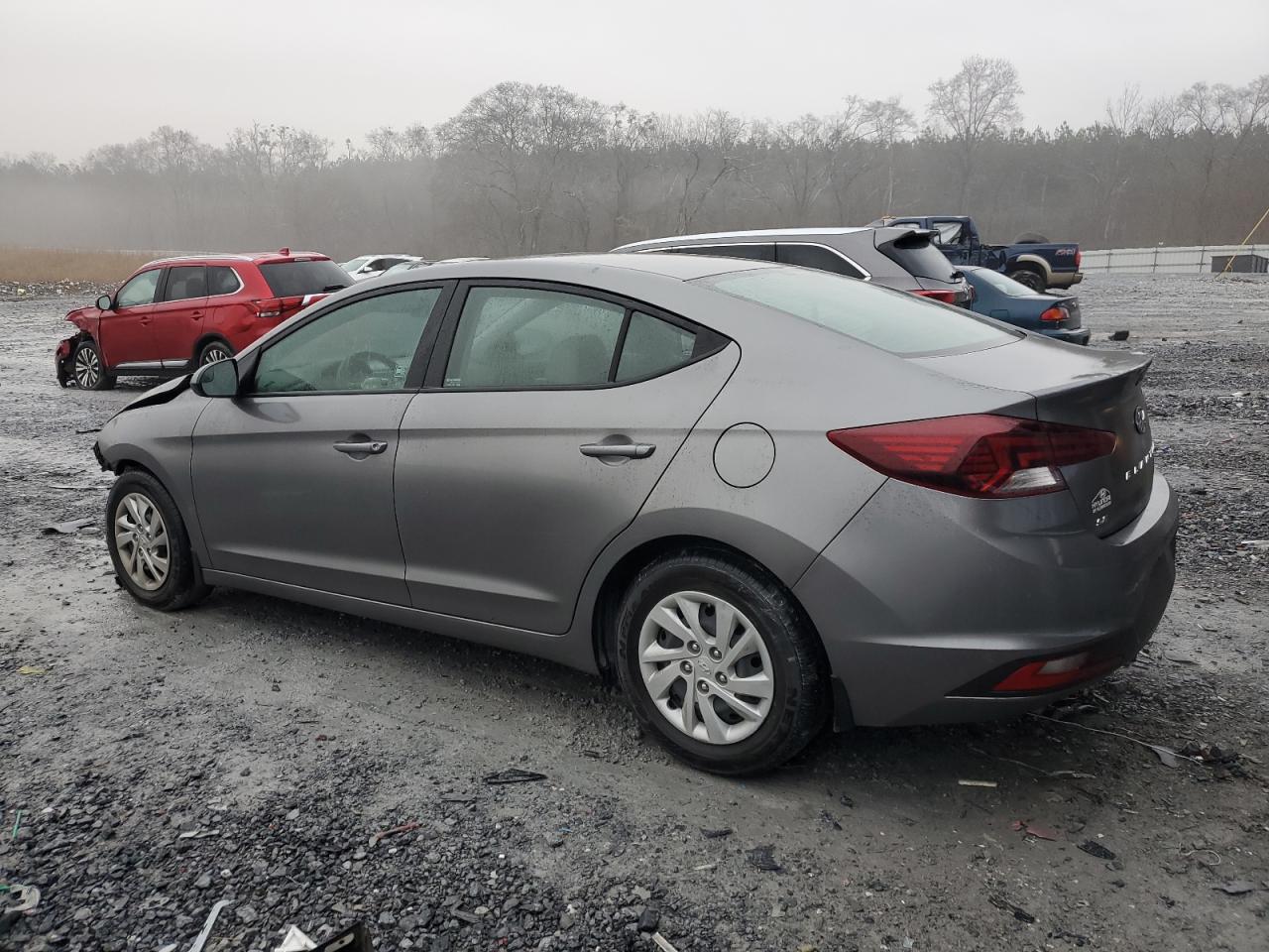 2020 Hyundai Elantra - Image 2