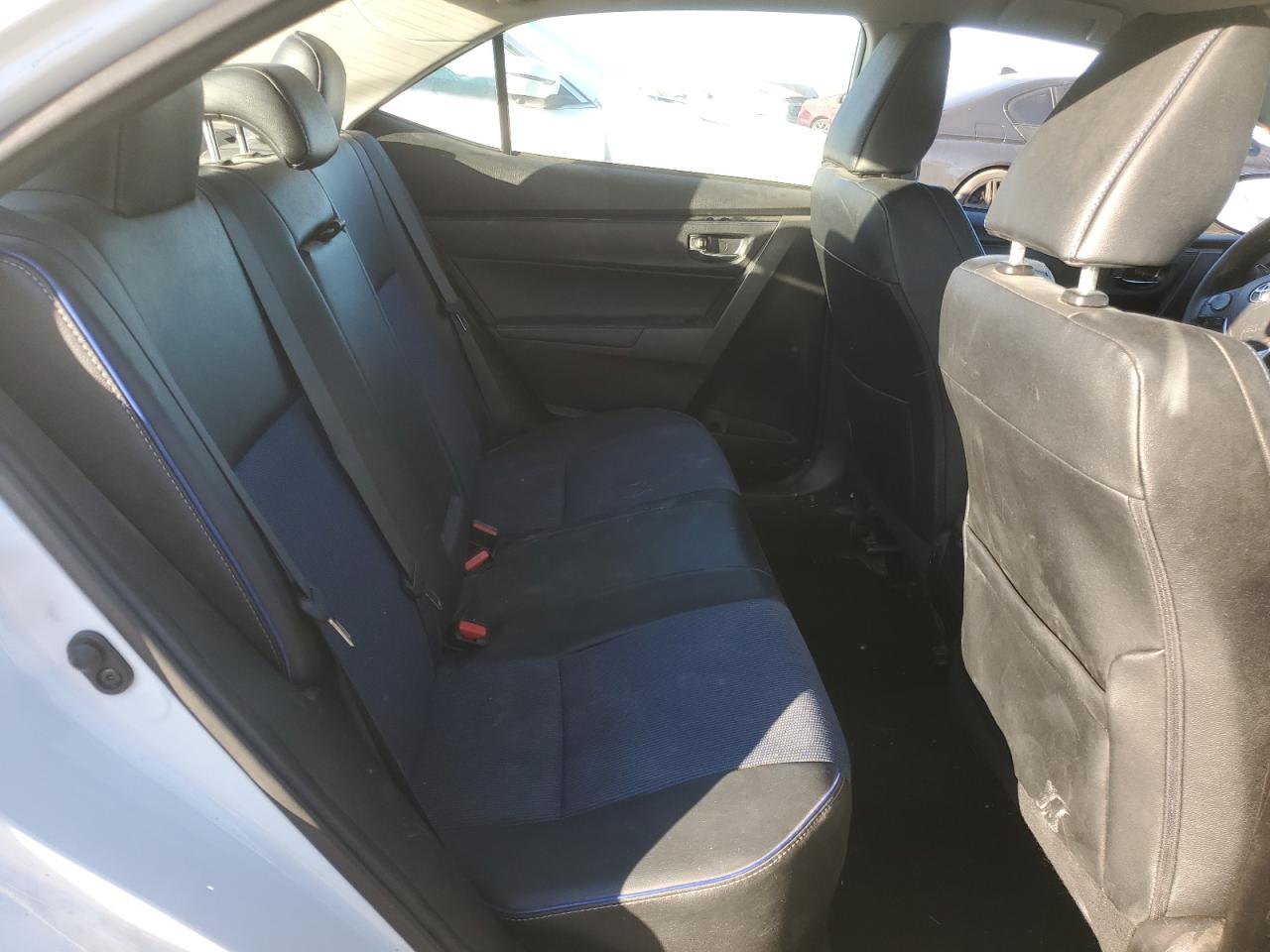2017 Toyota Corolla - Image 10