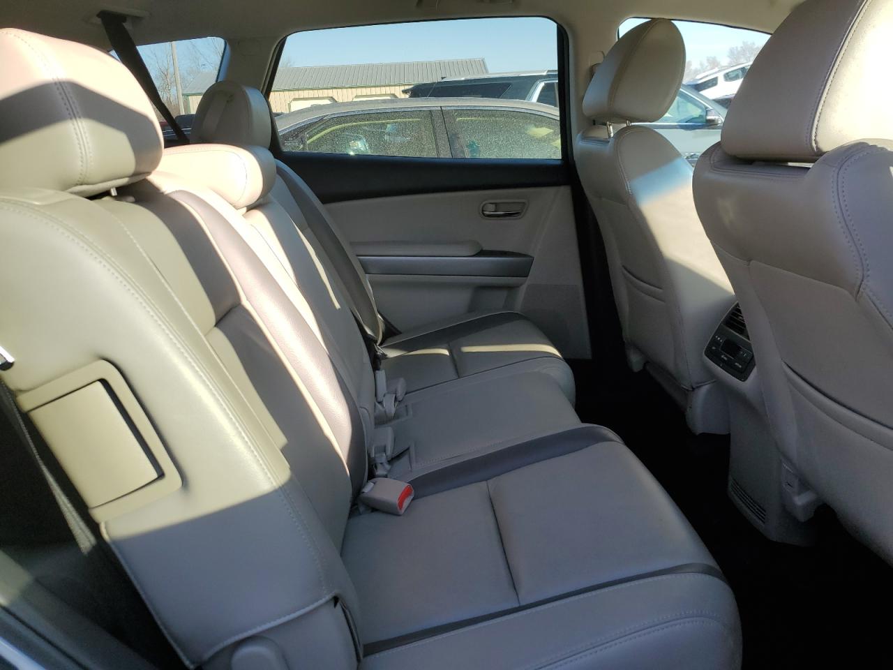2010 Mazda CX-9 - Image 11