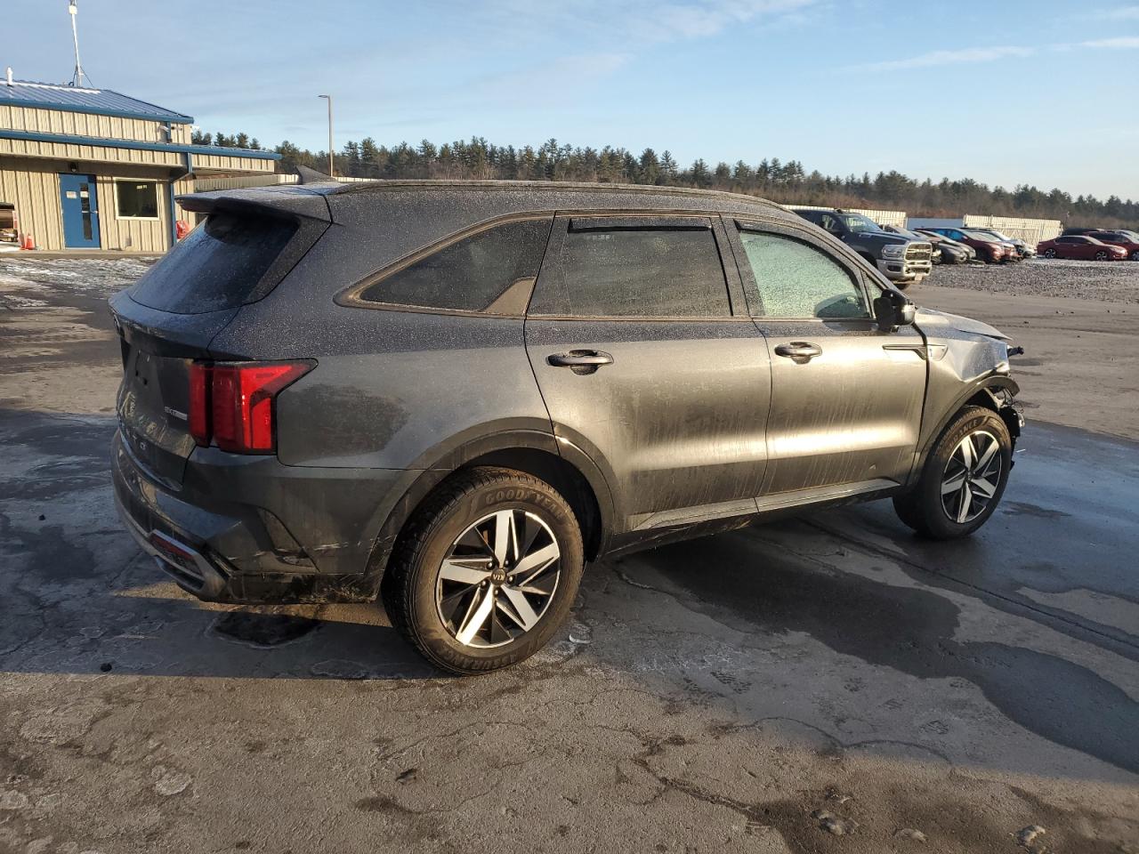 2021 Kia Sorento - Image 3