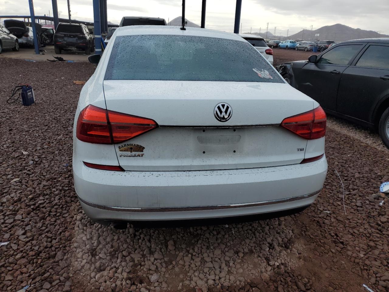 2016 Volkswagen Passat - Image 6