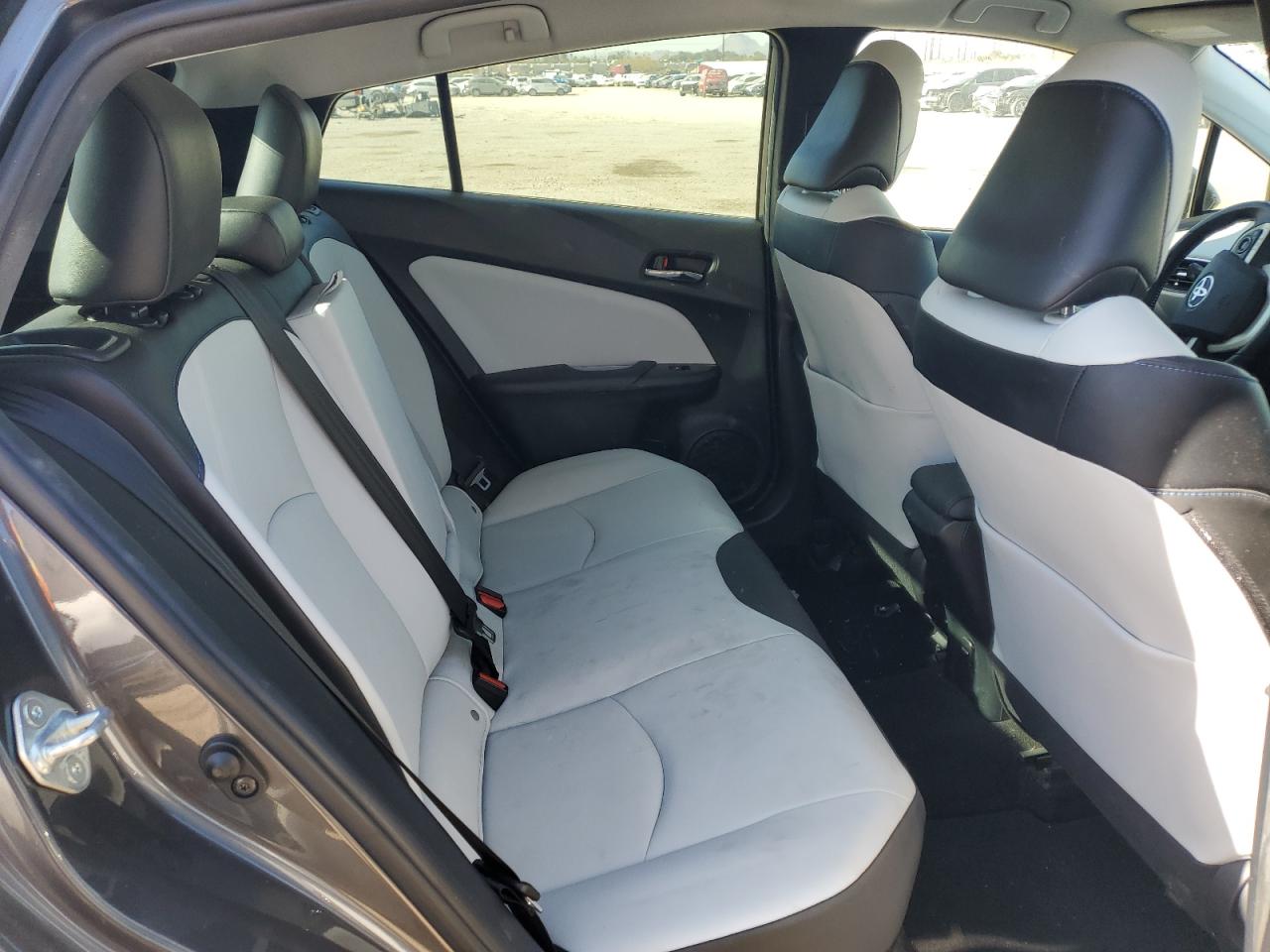 2018 Toyota Prius VIN: JTDKARFU7J3550882 Lot: 88552405