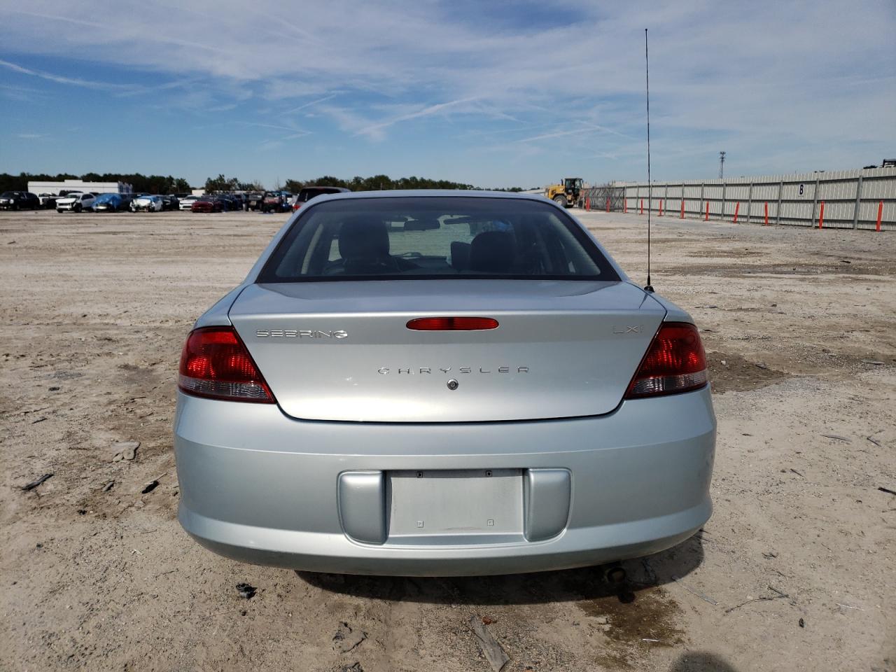 2003 Chrysler Sebring - Image 6