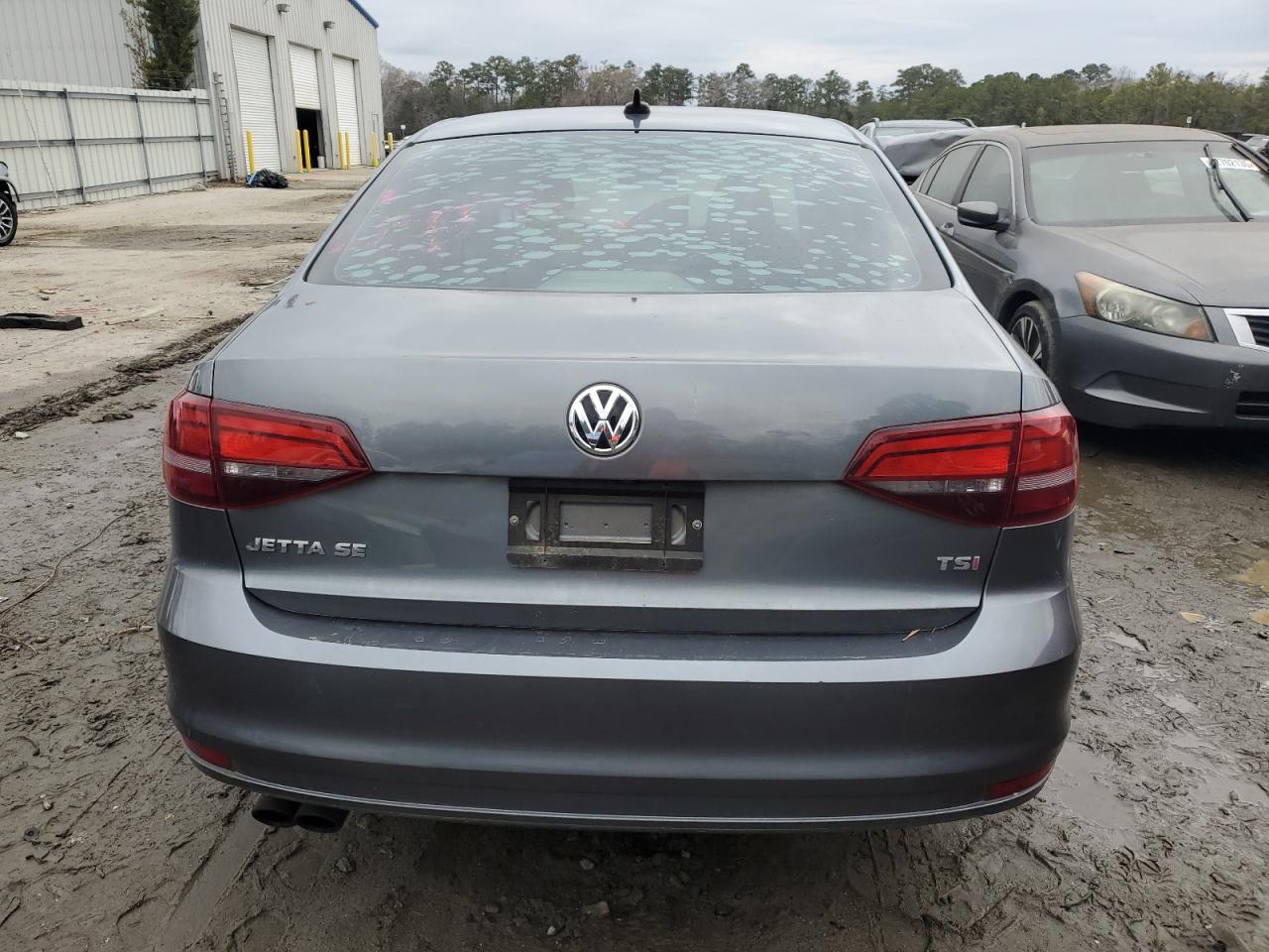 2018 Volkswagen Jetta - Image 6