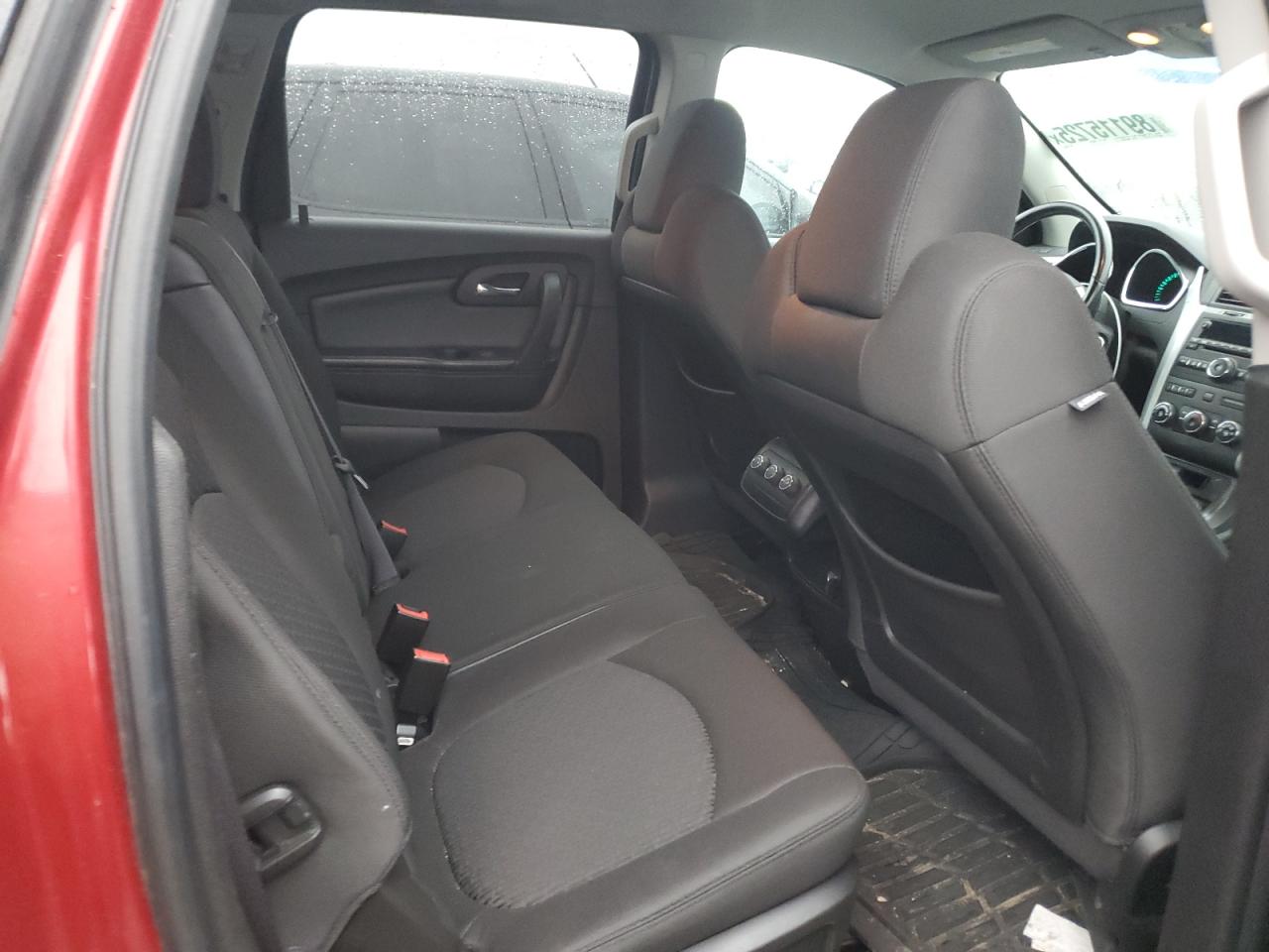 2012 Chevrolet Traverse - Image 10