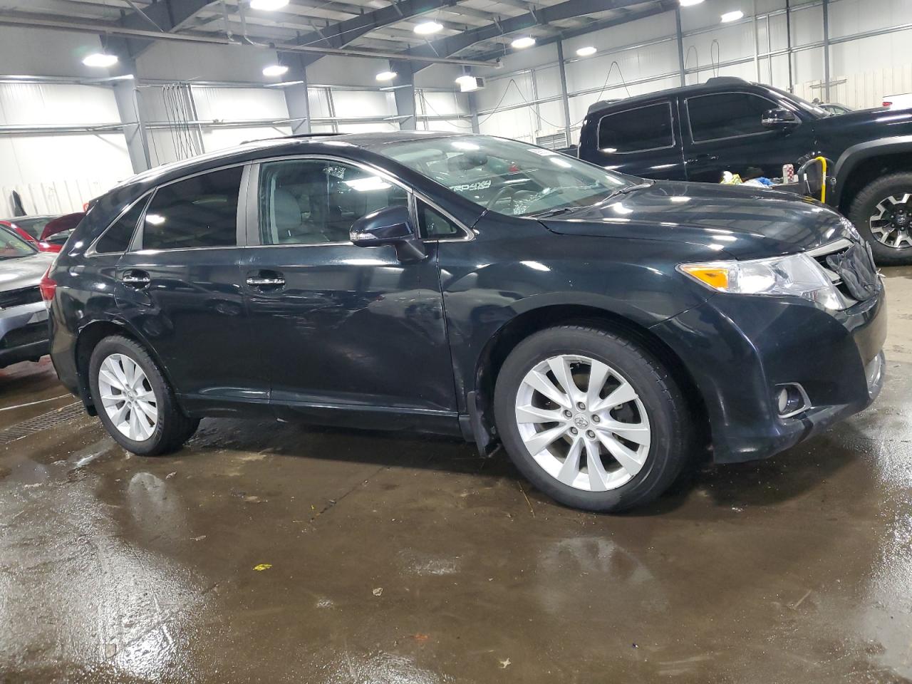 2015 Toyota Venza - Image 4
