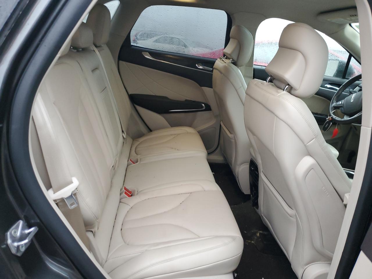 2019 Lincoln MKC - Image 10