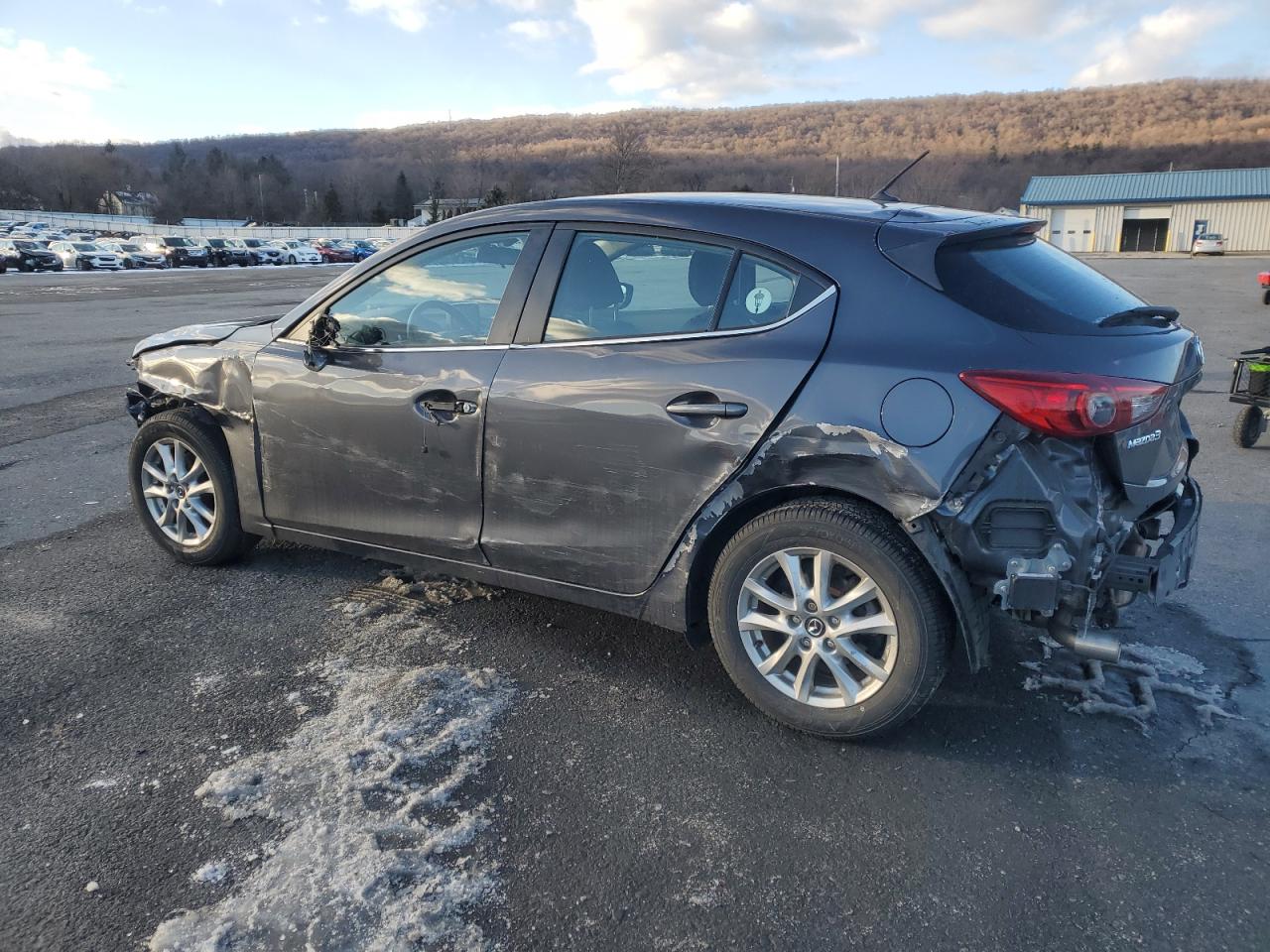 2016 Mazda 3 - Image 2