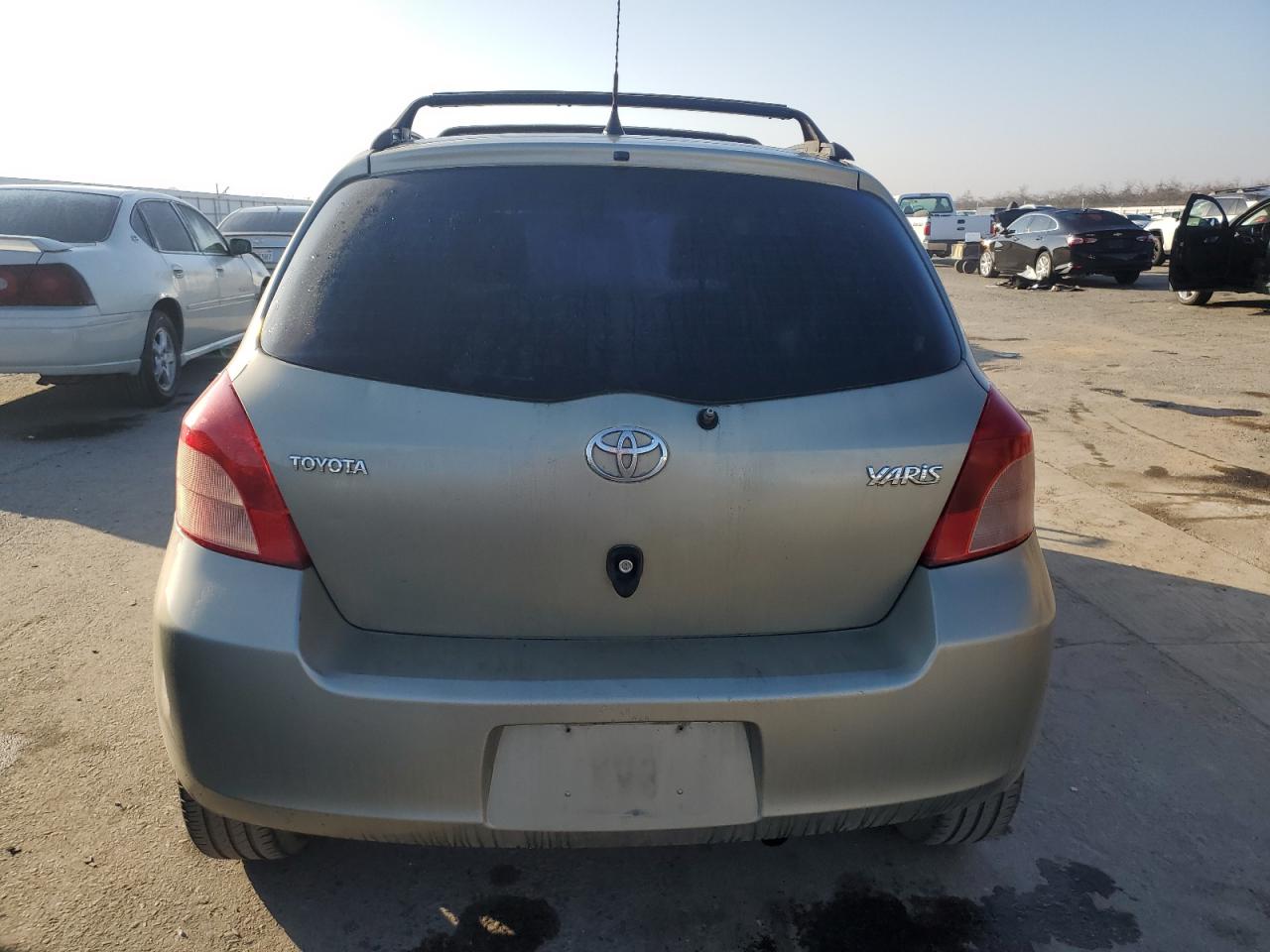 2008 Toyota Yaris - Image 6