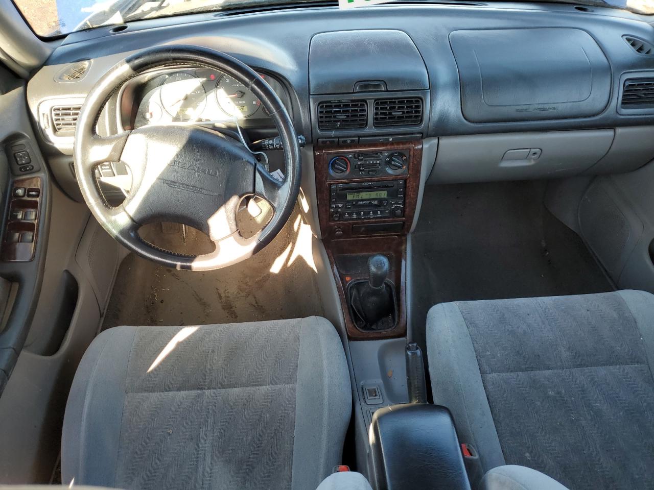 2002 Subaru Forester - Image 8