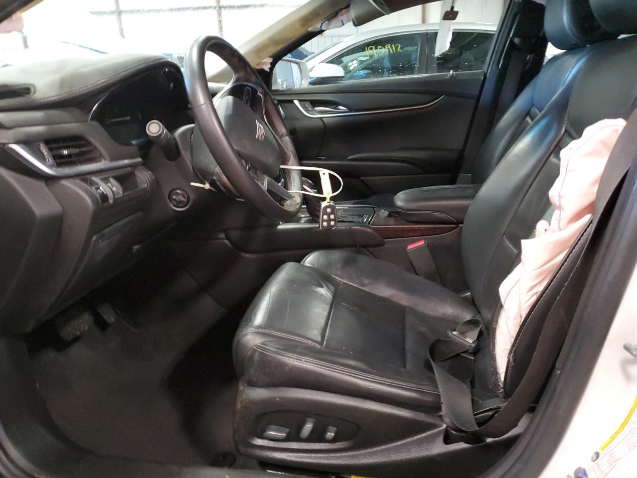 2018 Cadillac XTS - Image 7