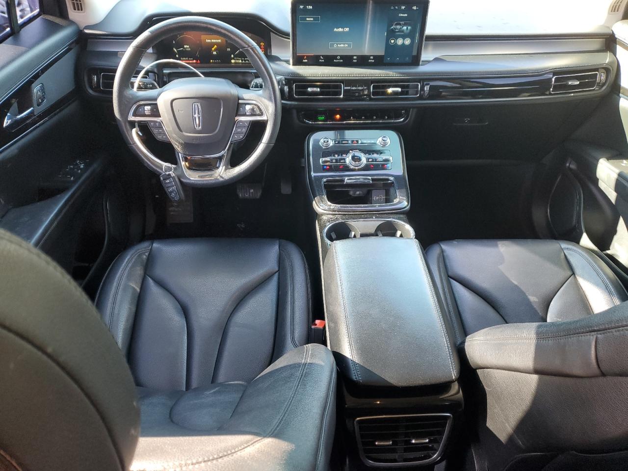 2022 Lincoln Nautilus - Image 8