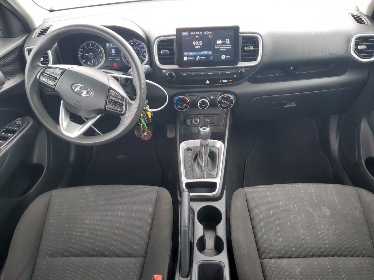 2021 Hyundai Venue - Image 8