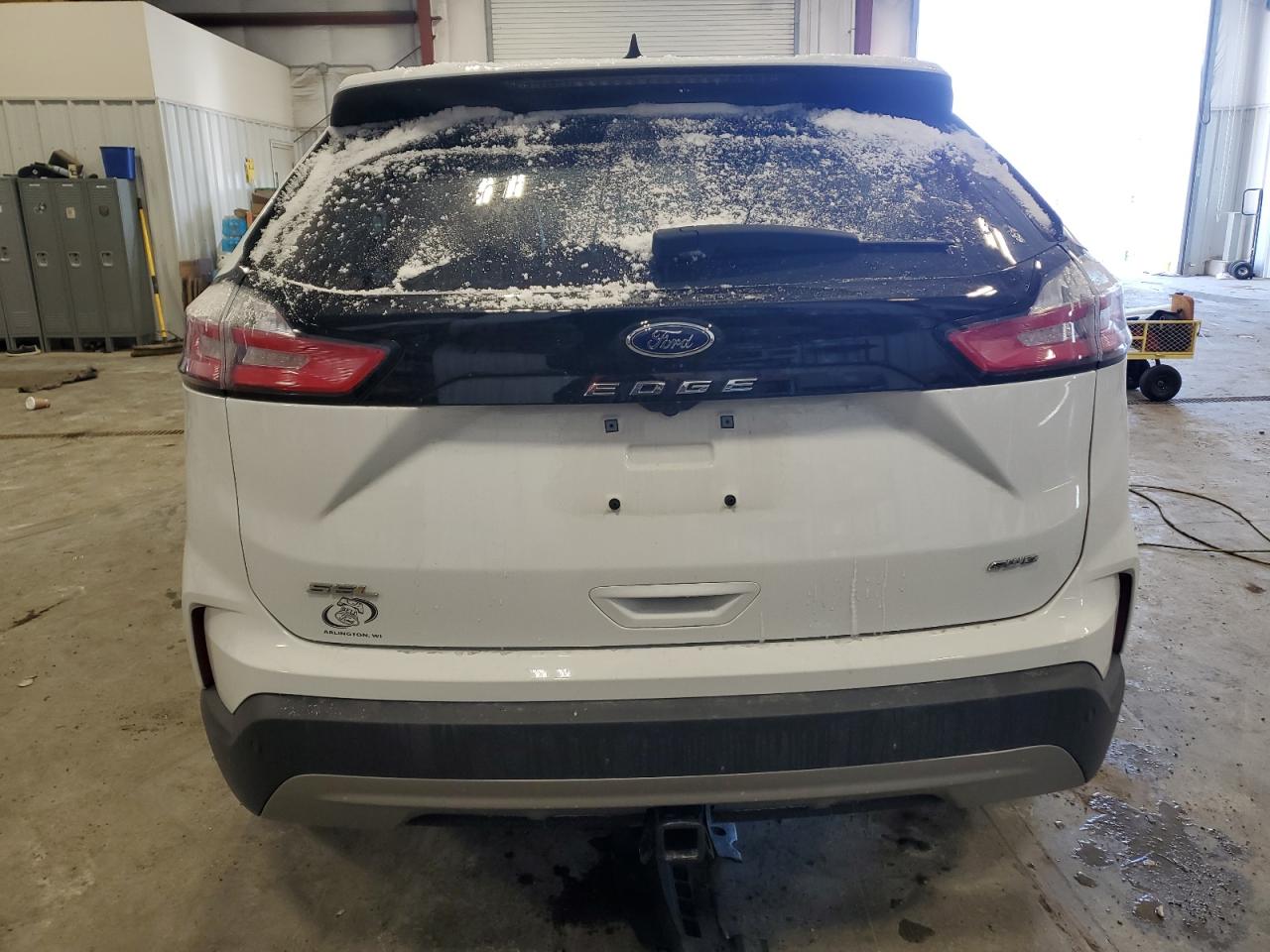 2023 Ford Edge - Image 6