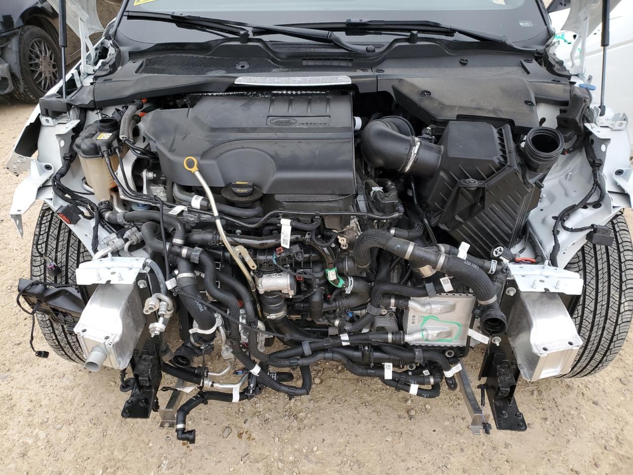 2023 Land Rover Range Rover - Image 12