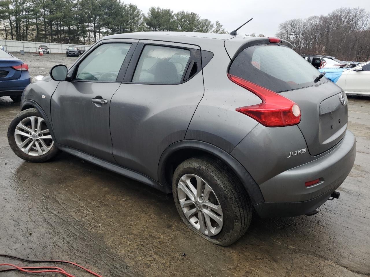 2011 Nissan Juke - Image 2