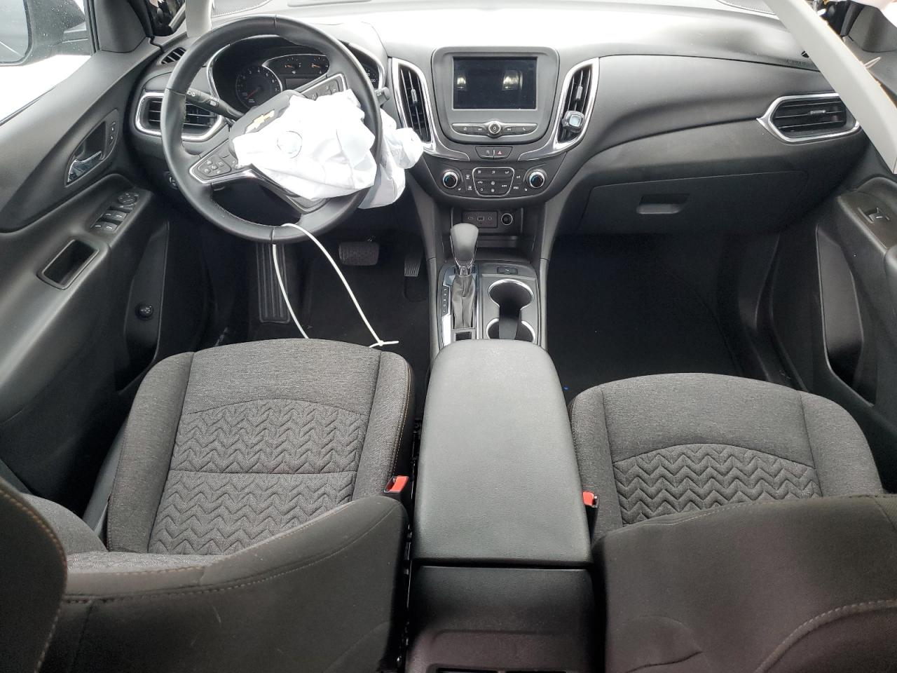 2023 Chevrolet Equinox - Image 8