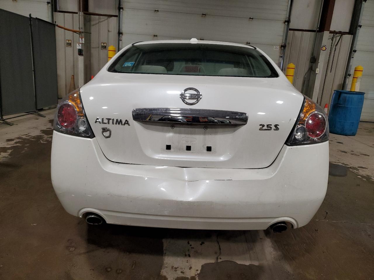 2010 Nissan Altima - Image 6