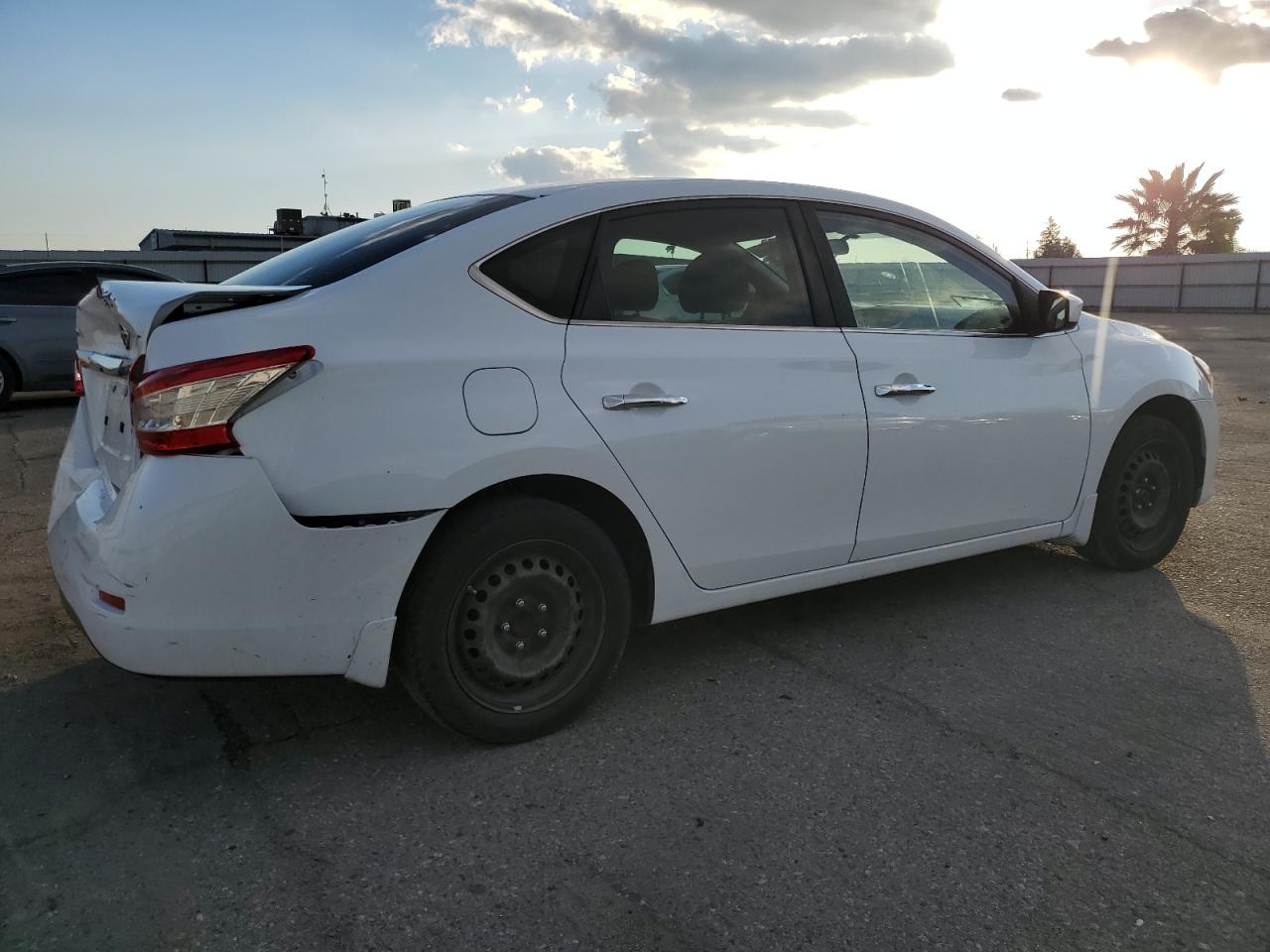 2015 Nissan Sentra - Image 3