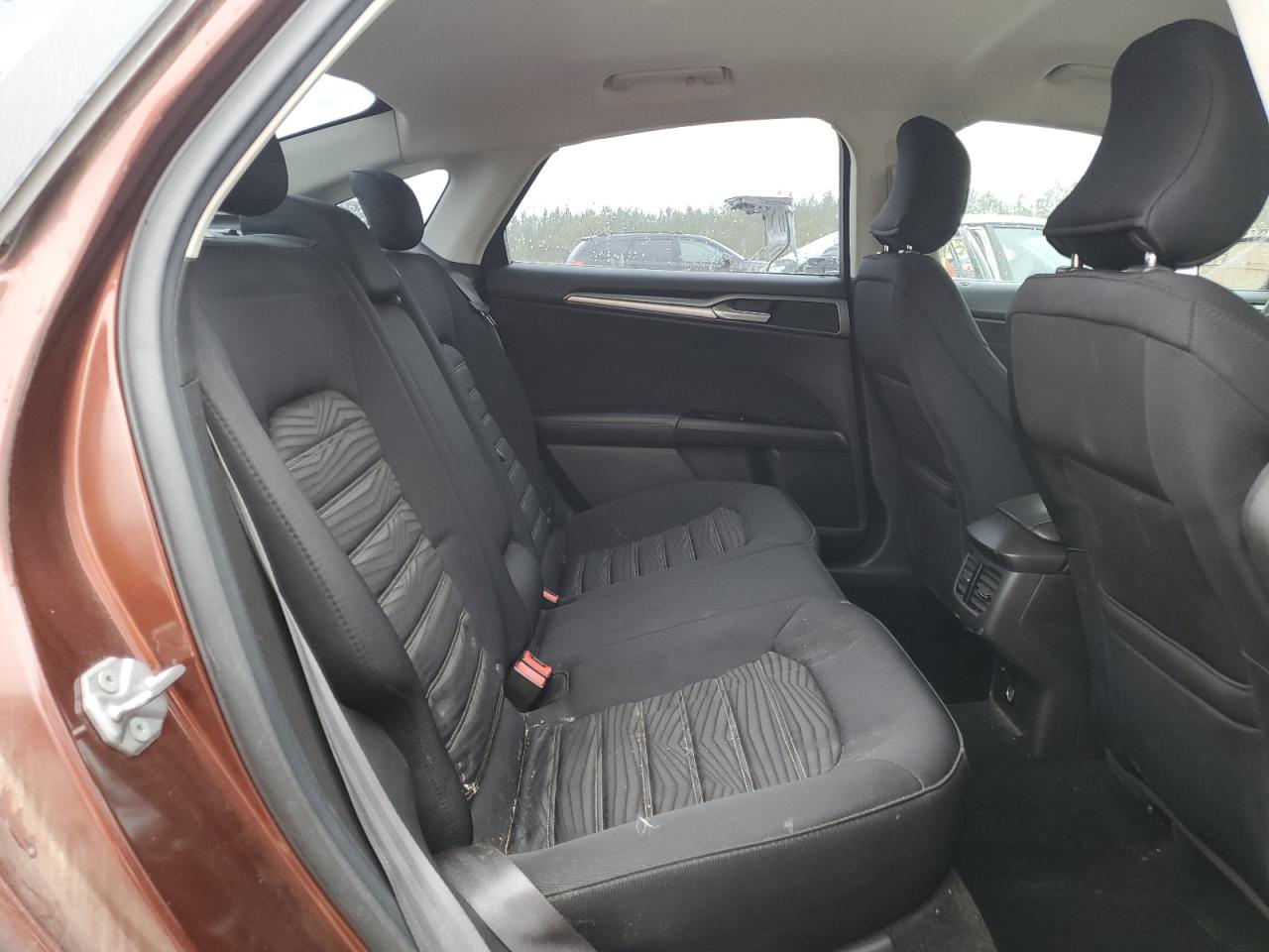 2016 Ford Fusion - Image 10
