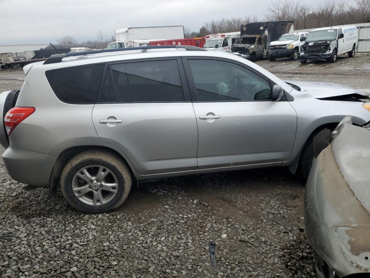2011 Toyota RAV 4 - Image 3
