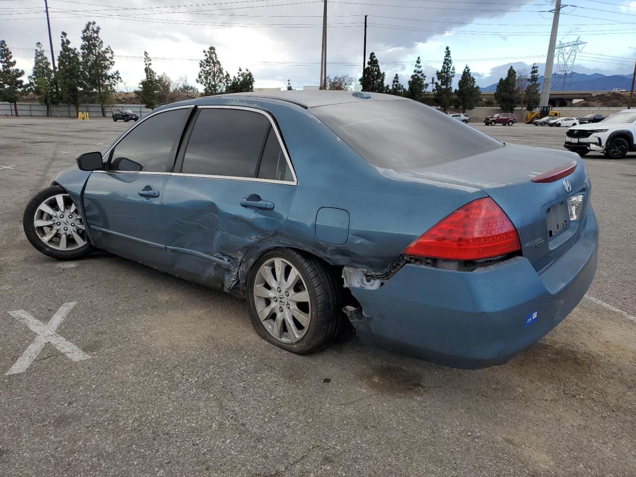 2007 Honda Accord - Image 2