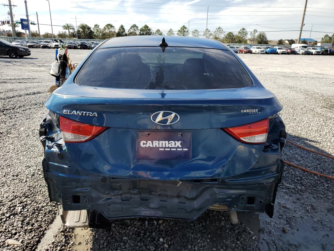 2013 Hyundai Elantra - Image 6