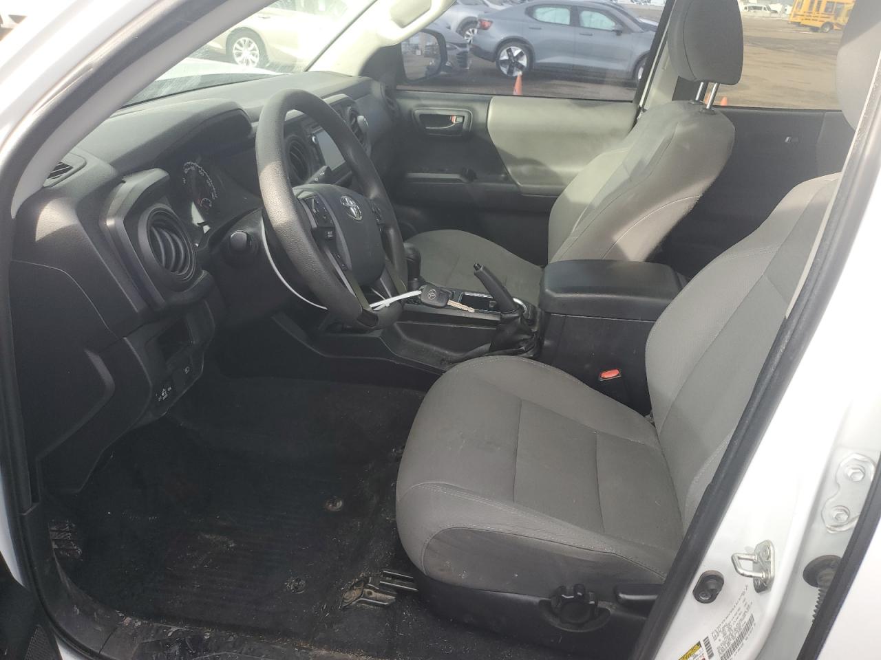 2018 Toyota Tacoma - Image 7