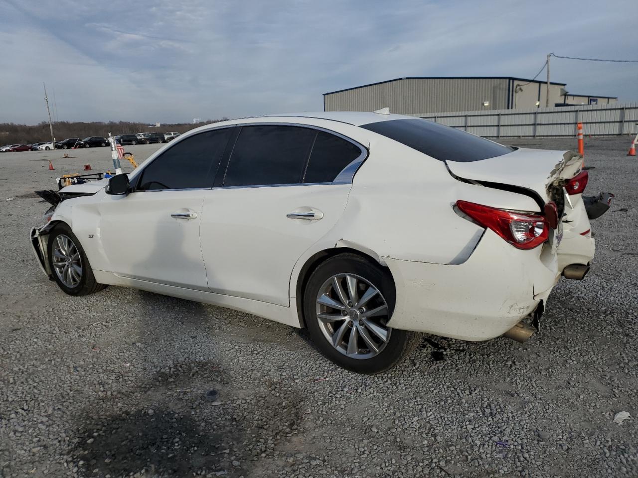 2015 Infiniti Q50 - Image 2