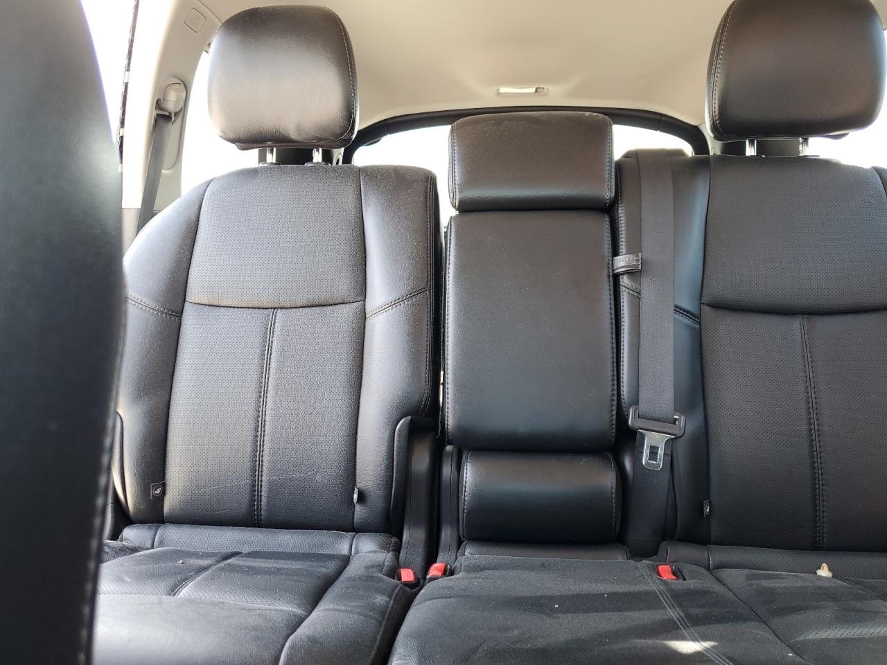 2014 Nissan Pathfinder - Image 10