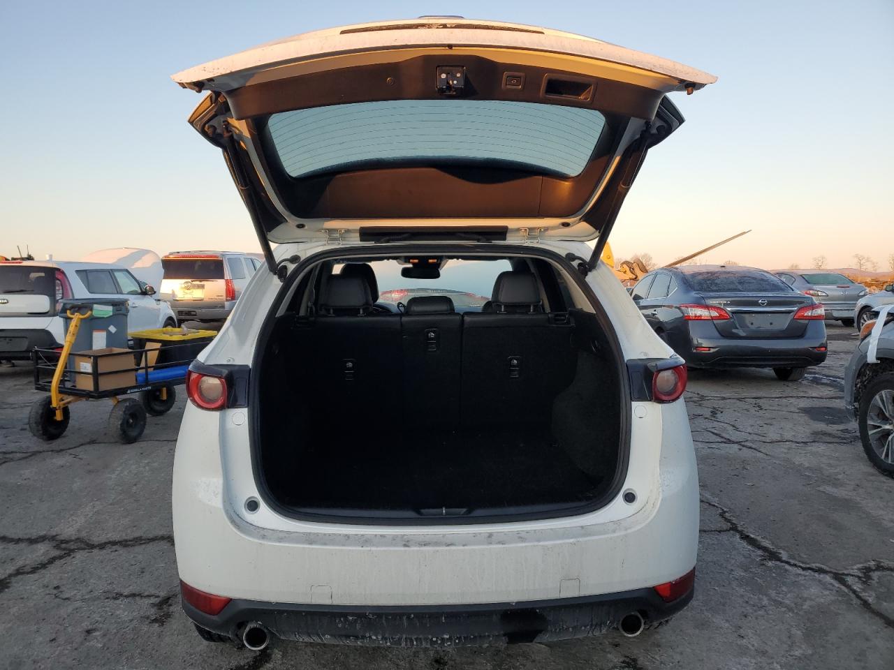 2018 Mazda CX-5 - Image 6