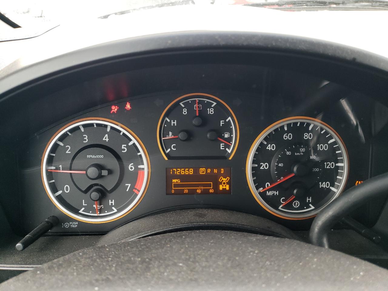 2008 Nissan Titan - Image 9