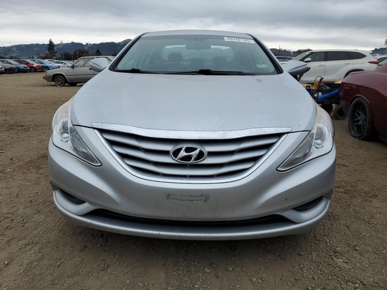 2011 Hyundai Sonata - Image 5