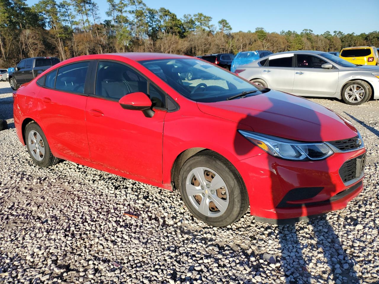 2018 Chevrolet Cruze - Image 4