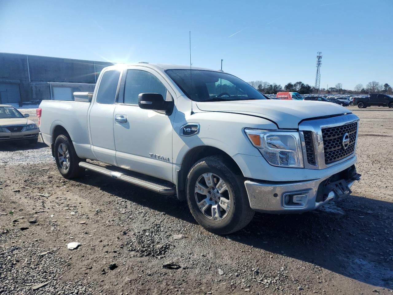 2017 Nissan Titan - Image 4