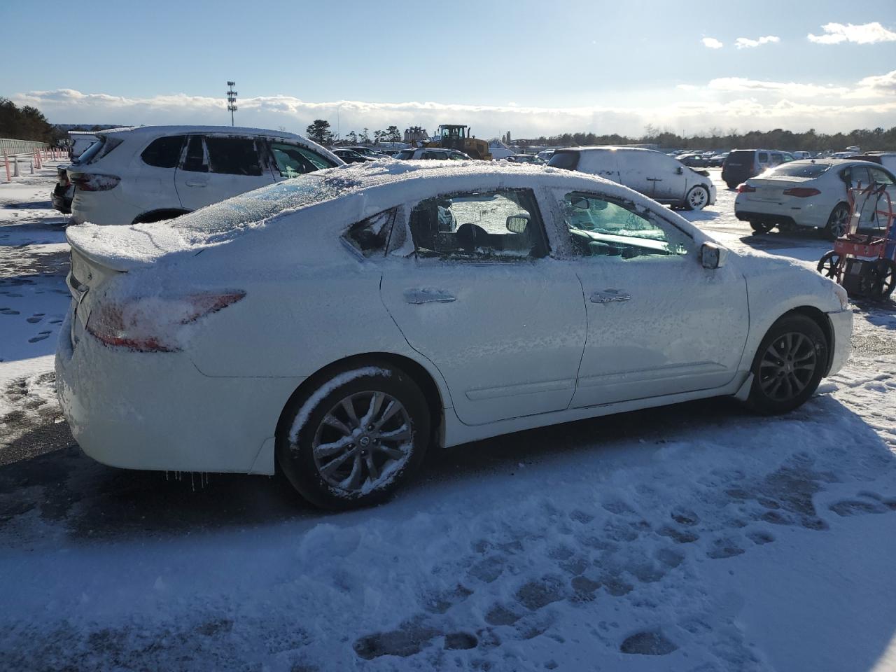 2015 Nissan Altima - Image 3