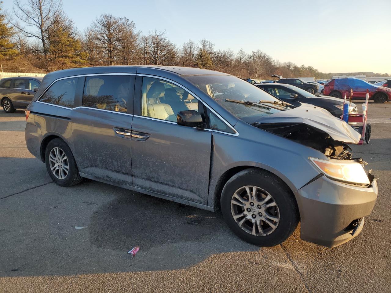 2012 Honda Odyssey - Image 4