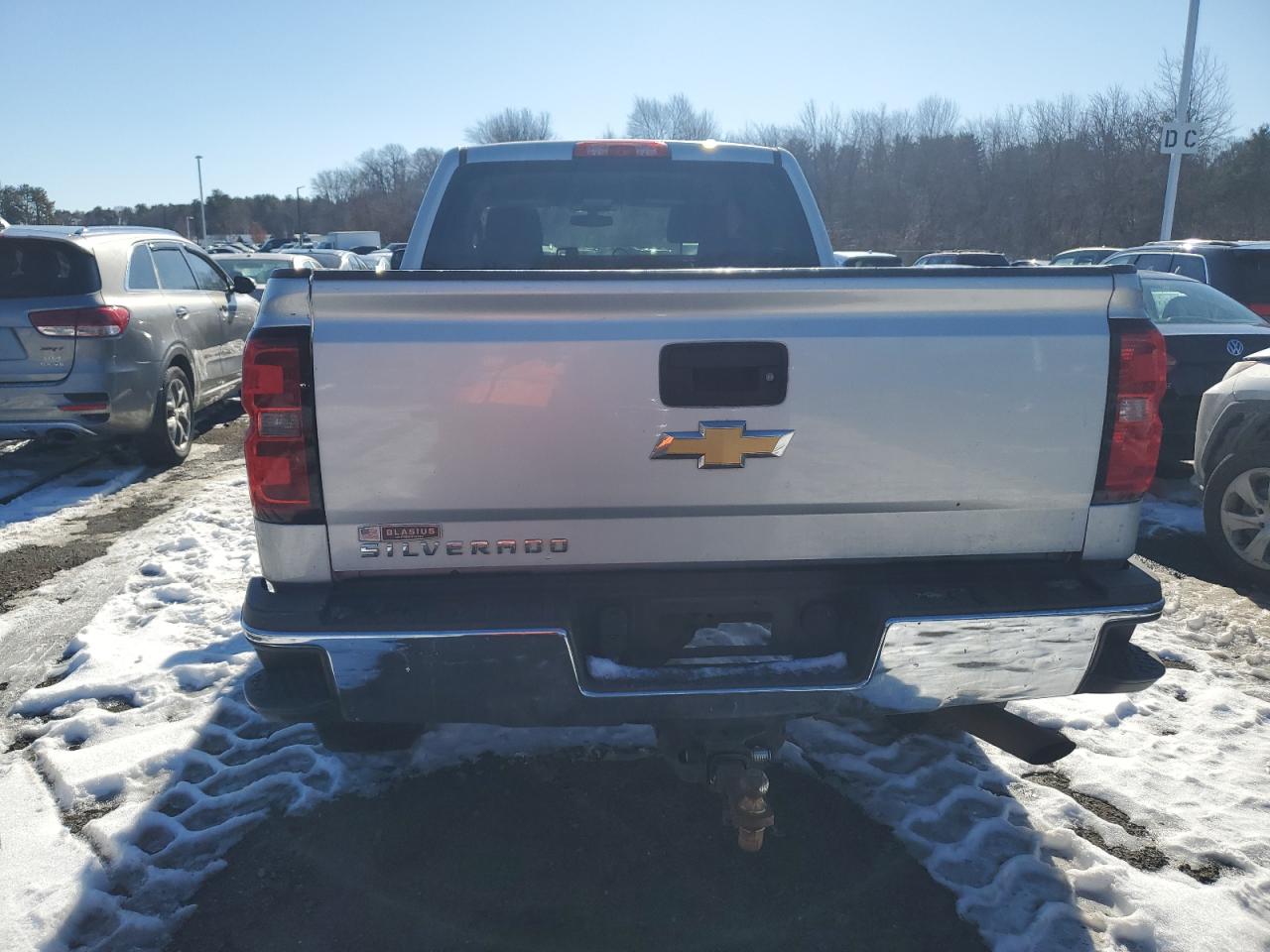 2015 Chevrolet Silverado - Image 6