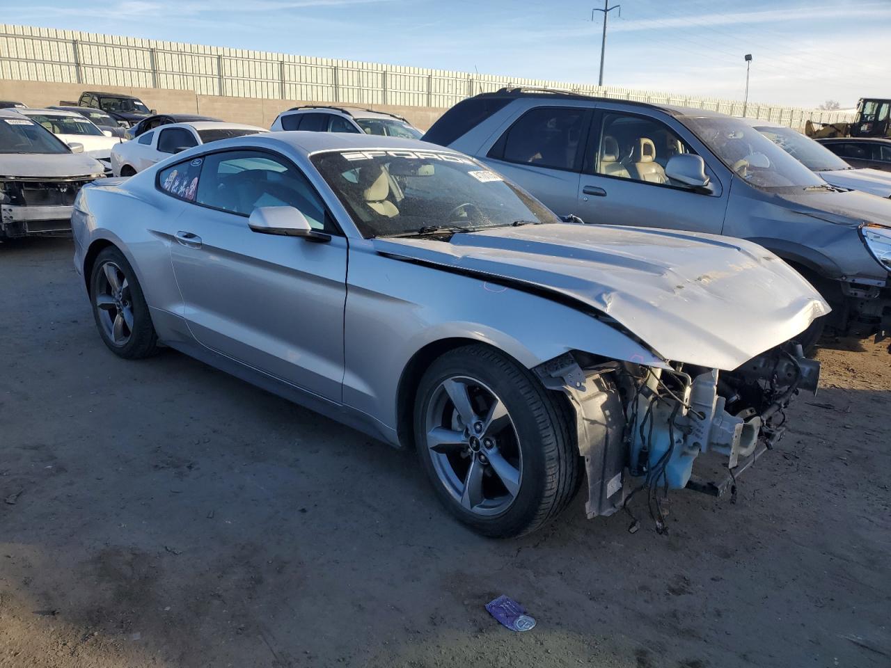 2016 Ford Mustang - Image 4