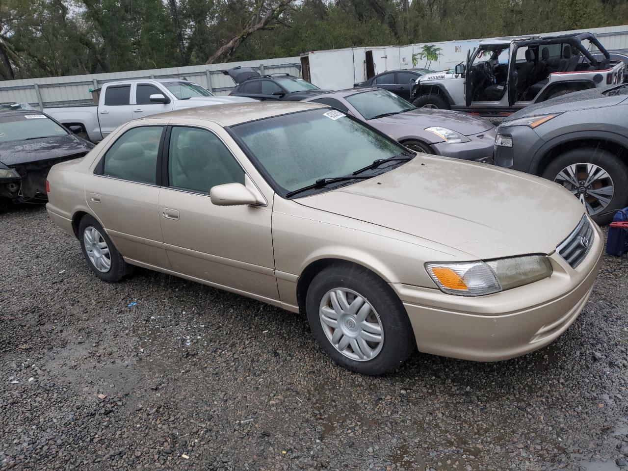 2000 Toyota Camry - Image 4