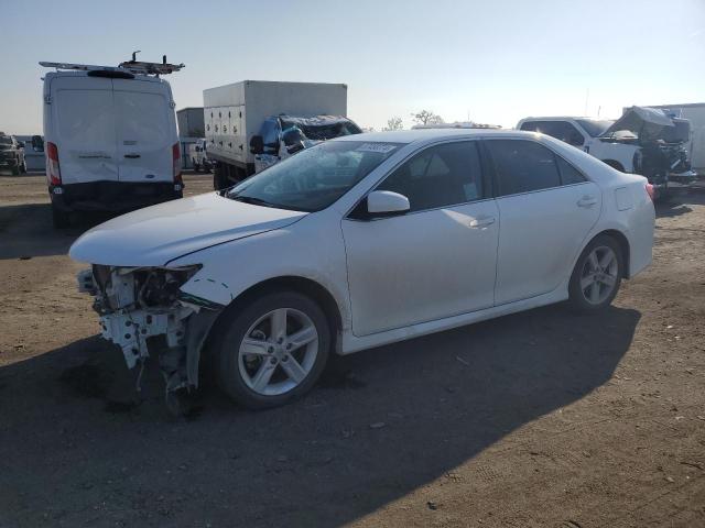  TOYOTA CAMRY 2014 White