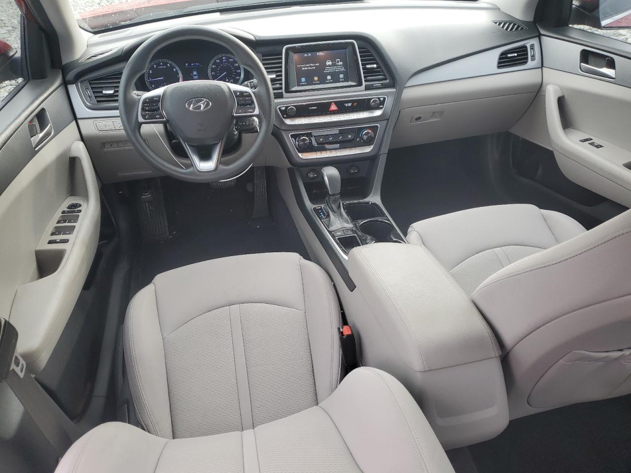 2019 Hyundai Sonata - Image 8