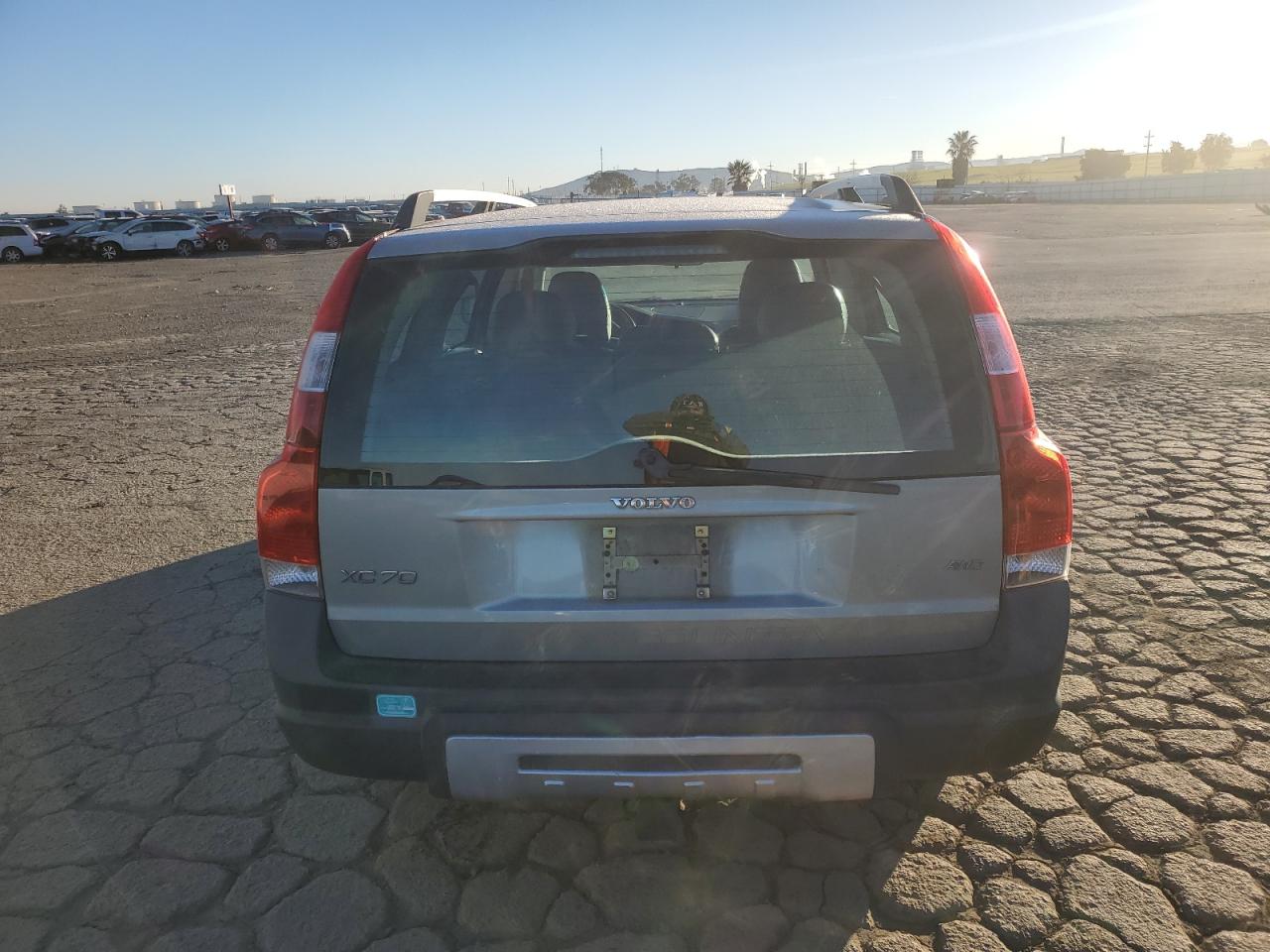 2005 Volvo XC70 - Image 6