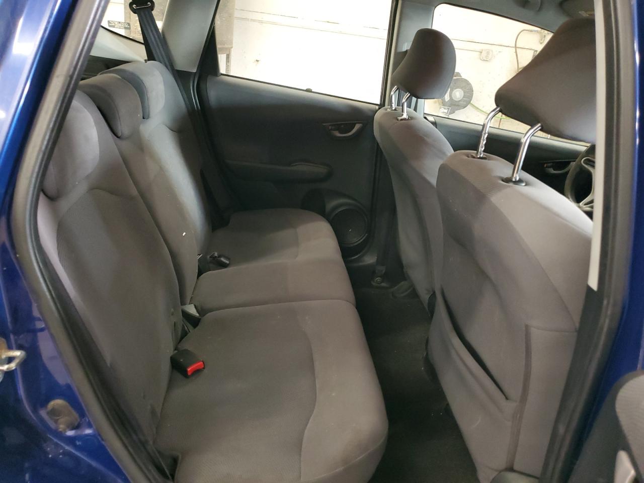 2009 Honda Fit - Image 10
