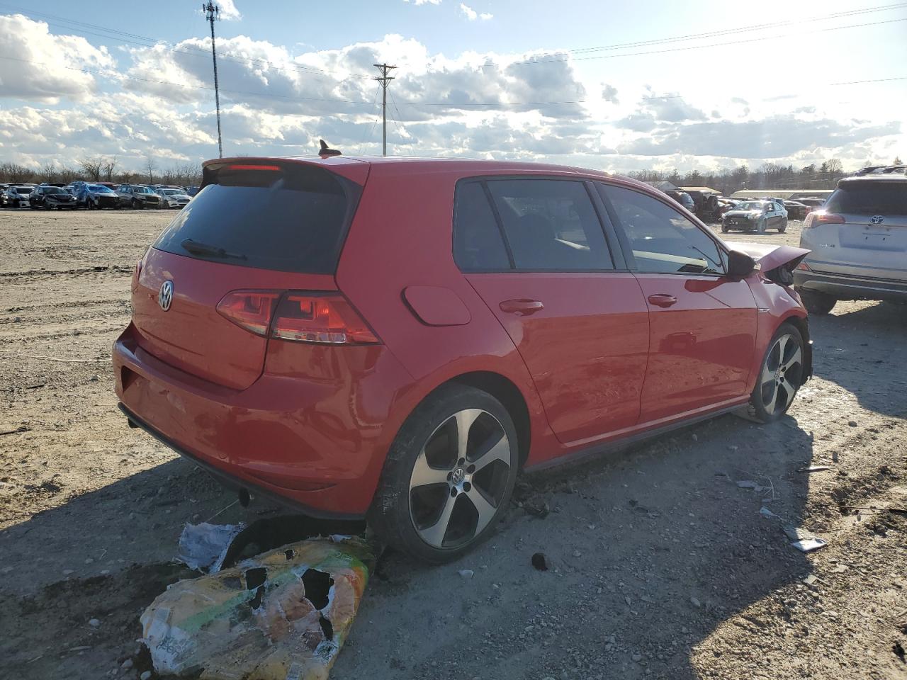 2016 Volkswagen GTI - Image 3