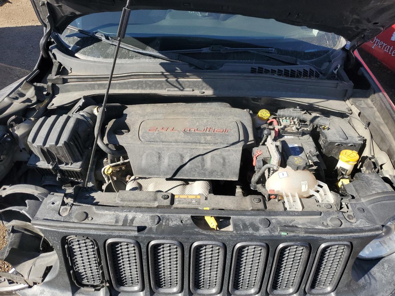 2018 Jeep Renegade - Image 11