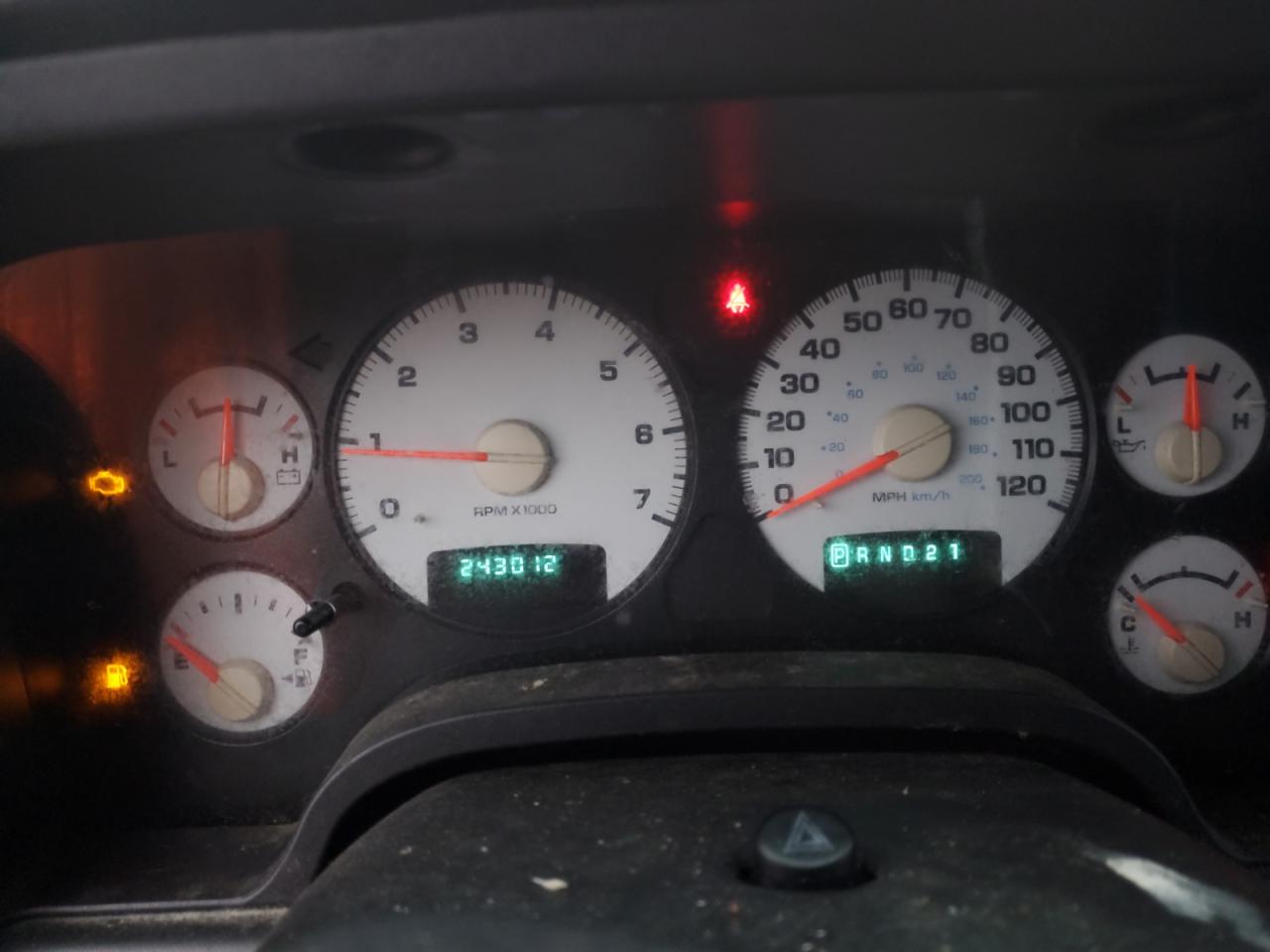 2002 Dodge RAM - Image 9